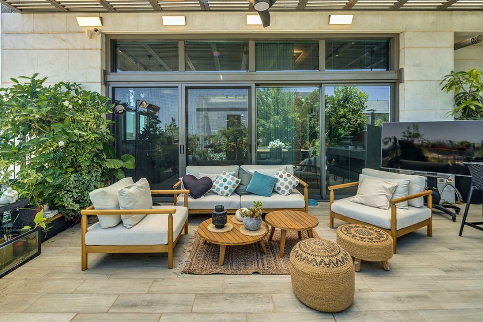 מרפסת גינה בפנטהאוז