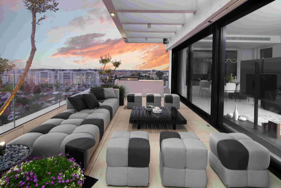 מרפסת בפנטהאוז