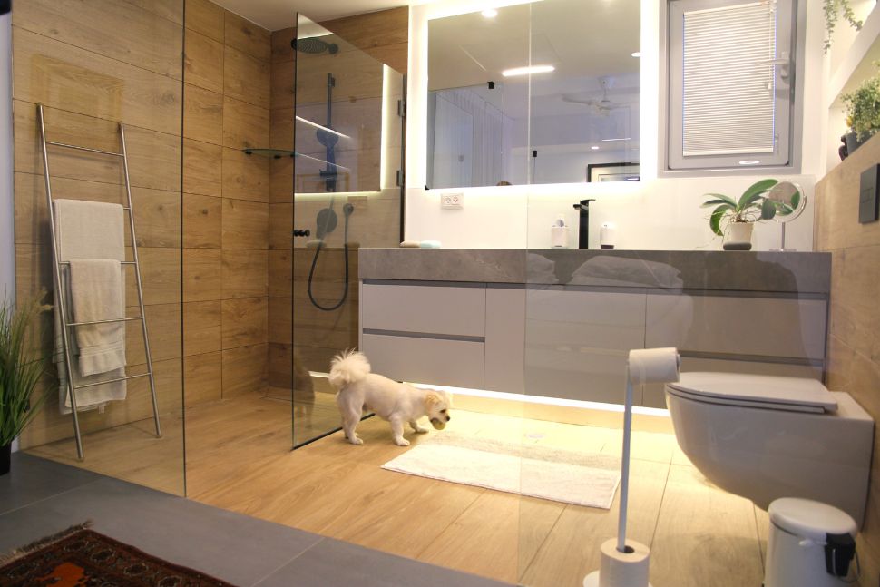 חדר רחצה הורים