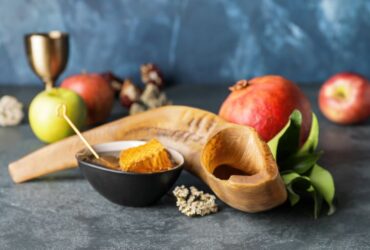 לכל אחד מסמלי ראש השנה פרוש שקשור לעיצוב פנים