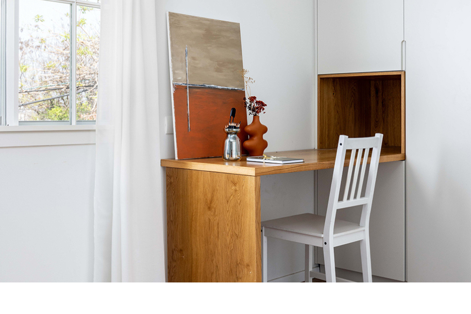 פינת עבודה בחדר הורים