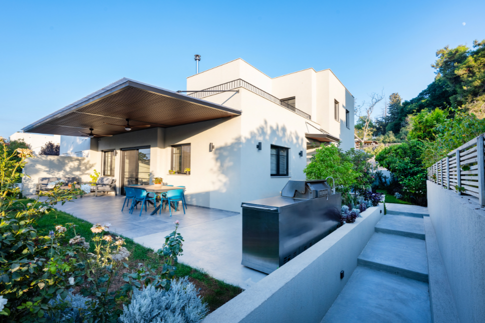 מראה כללי של הבית אוסטק שמיר