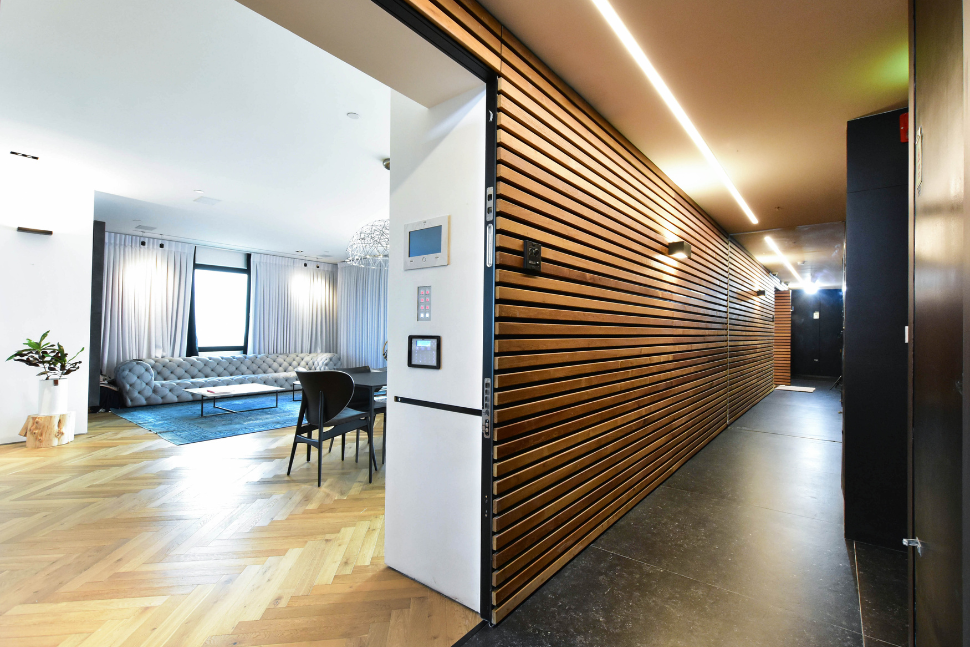 פנטהאוז פתחים גדולים