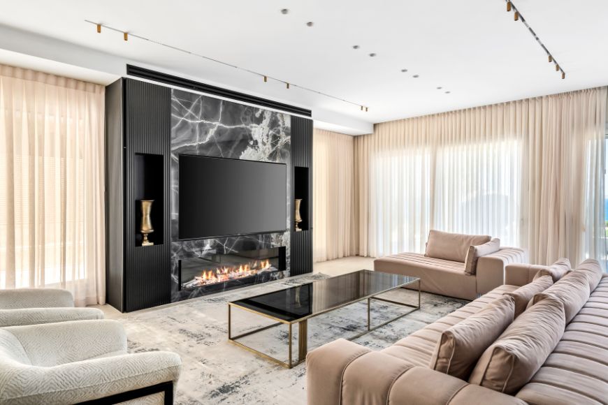 טךלוויזה וקמין