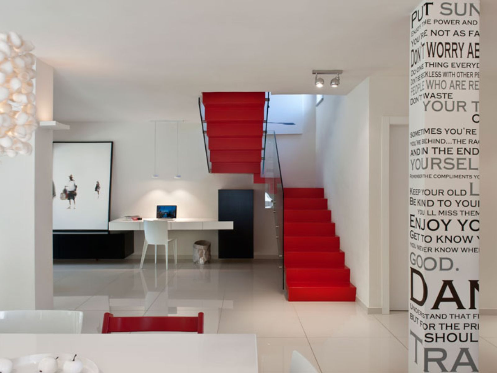 xr:d:DAFE_K-xC7w:995,j:8017931465102948178,t:23073107