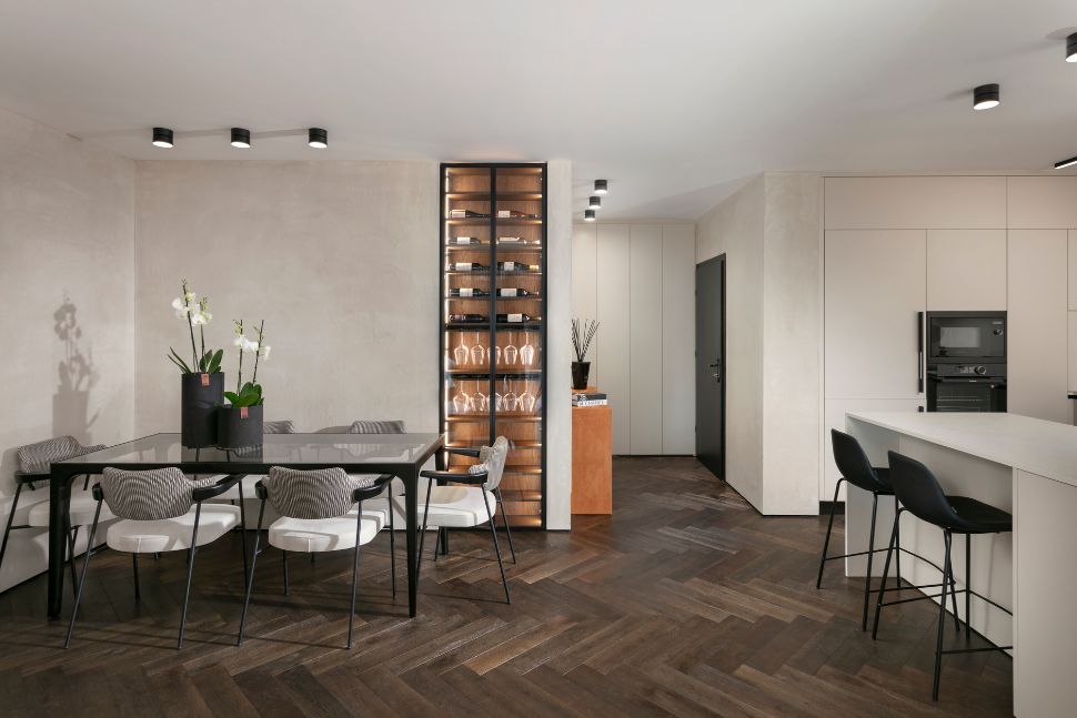 xr:d:DAFsuTeYYEY:1422,j:5409236961538578005,t:23122911