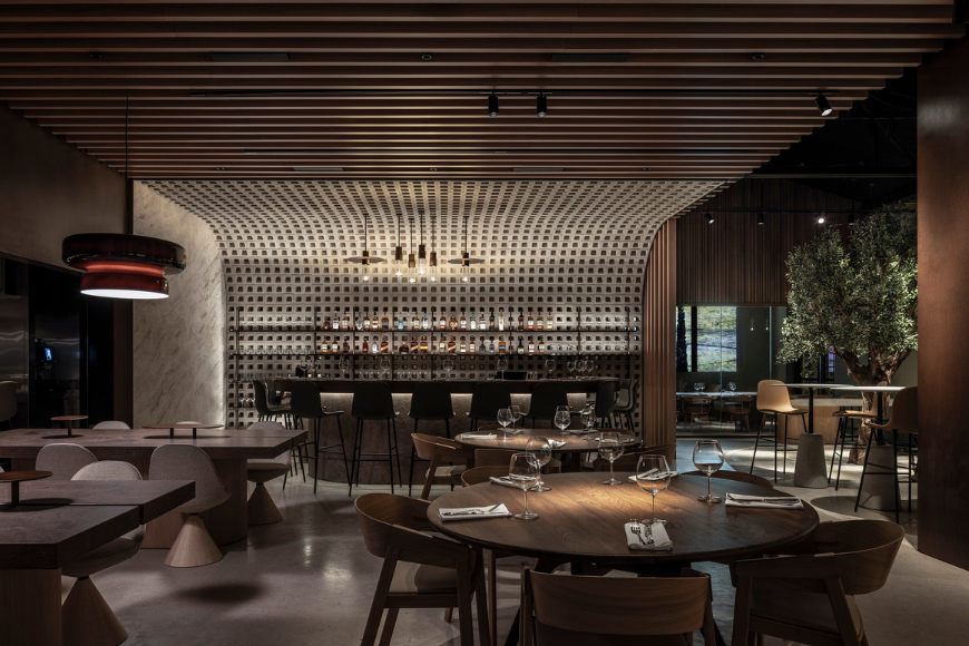 מסעדת מלכה ווסט פאלם ביץ' פלורידה