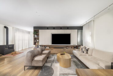 פנטהאוז ברעננה: מרחב, אור ותכנון מוקפד