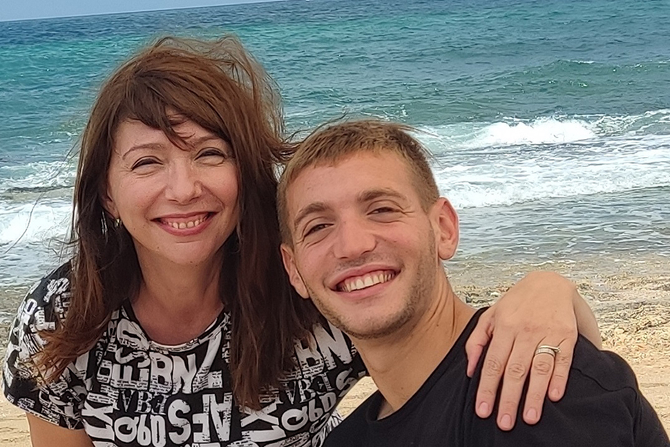 רס''ל יונתן סביצקי, ז''ל עם אימו, בלה